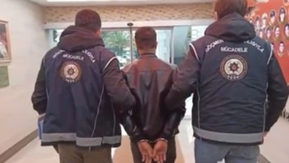 Durdurulan şüpheli araçta 5 kaçak göçmen yakalandı