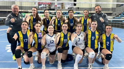 Düzce 1907 SK voleybol takımı finalde