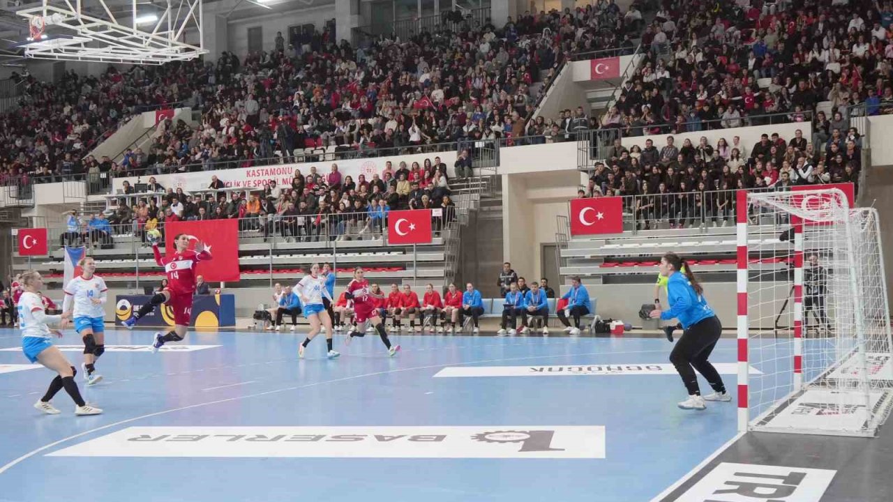 EHF EURO Cup: Türkiye: 26- Çekya: 34