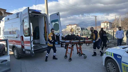 Erbaa’da motosiklet ile otomobil çarpıştı: 2 yaralı