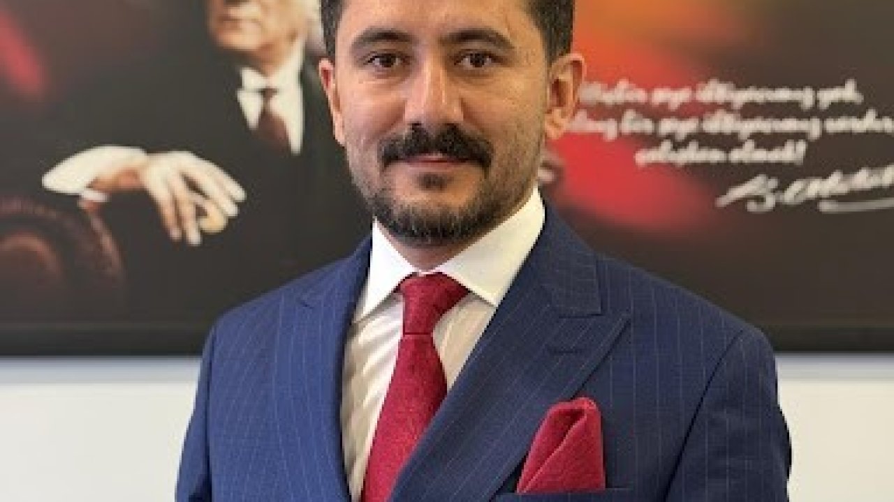 Erzurum Serbest Muhasebeci Mali Müşavirler Odası Başkanı Aykut Özbek: "Ülkemizin geleceğine imzamızı atıyoruz"