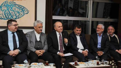 Faruk Özlü savunma sanayiinin dünü ve bugününü anlattı