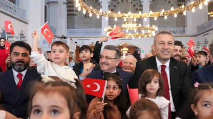 Hanife Hatun Camii çocuklarla şenlendi