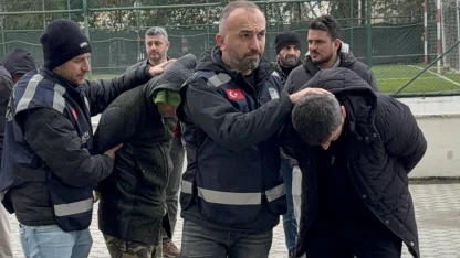 "Kahraman kurye" araç kundaklamaktan tutuklandı