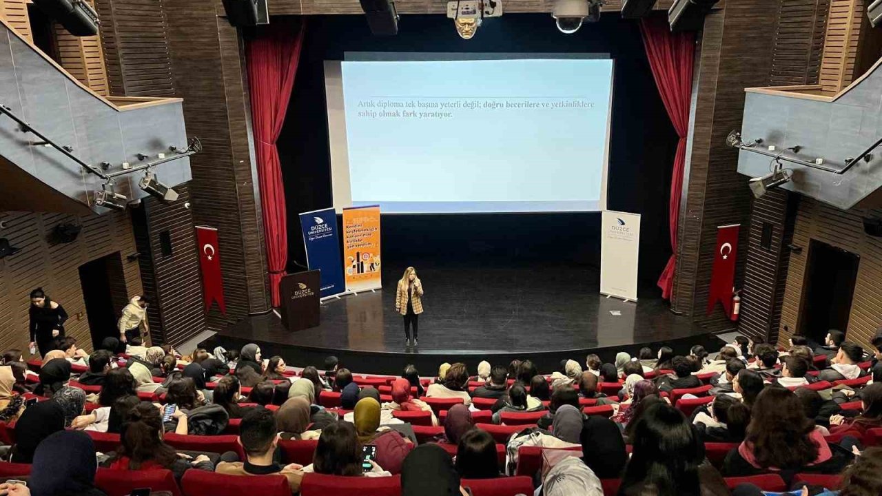 Kariyer 360 Gelişim Serisinin ilk etkinliği gerçekleştirildi