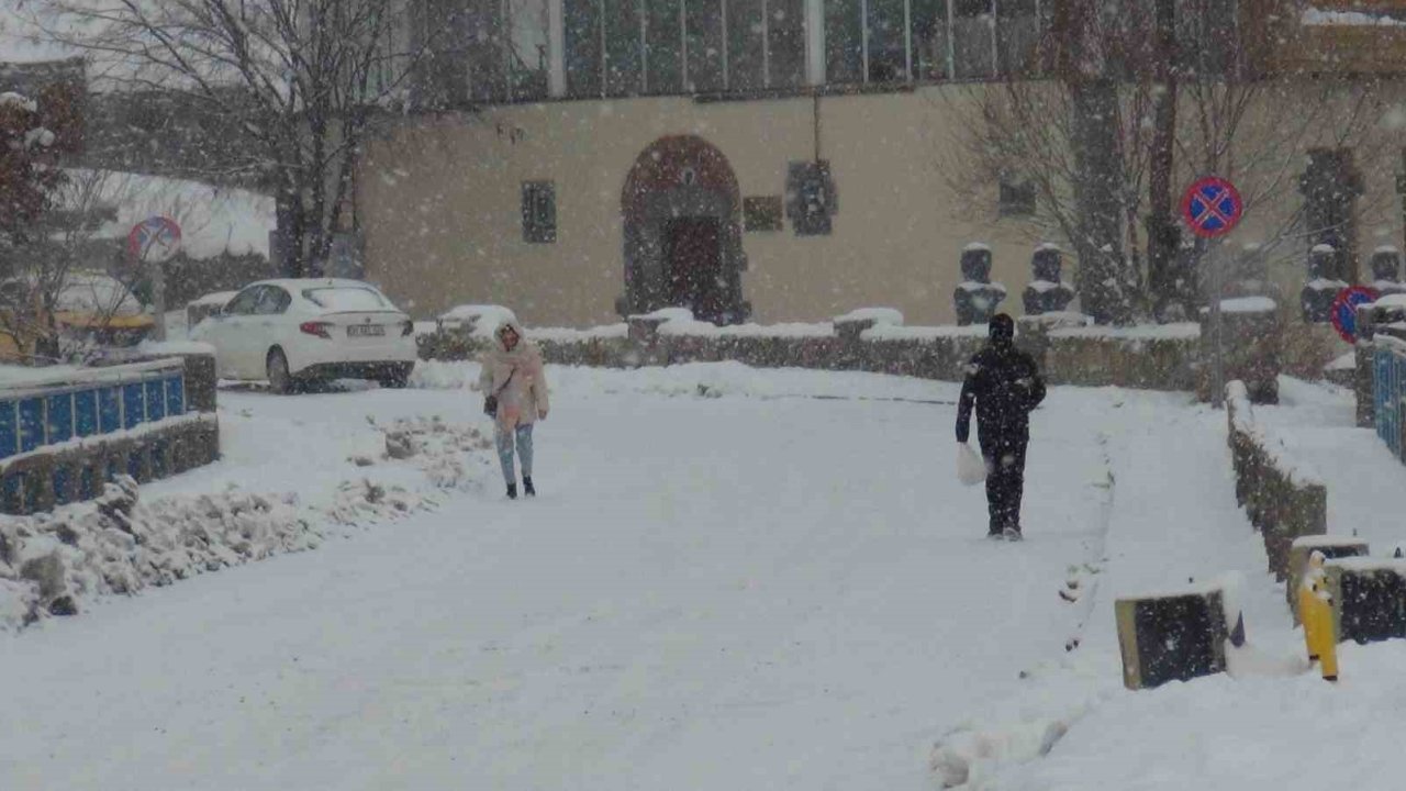 Kars martta beyaza büründü