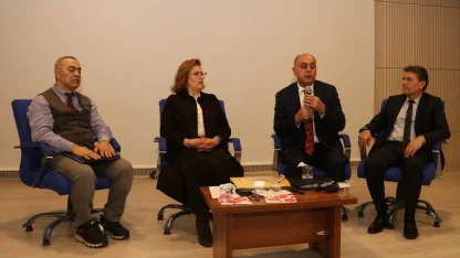 "Maziden İstikbale Oltu" paneli düzenlendi