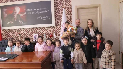 Miniklerden Tıp Bayramı’nda anlamlı buluşma