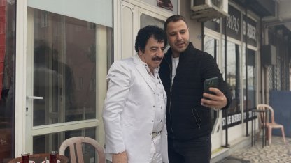 Müslüm Gürses’e benzerliğiyle herkesi şaşırttı, görenler dönüp bir daha baktı