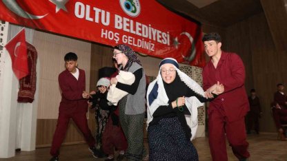 Oltu’da coşkulu kurtuluş bayramı