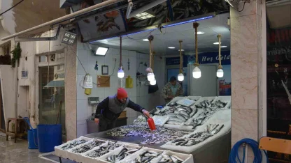 Ramazan bereketi balık tezgahlarına yansıdı