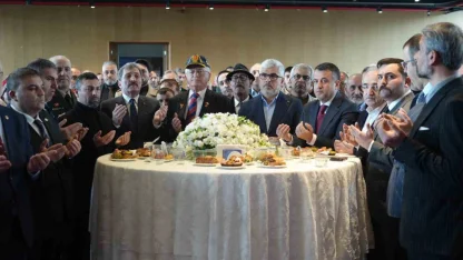 Samsun protokolü bayramlaştı