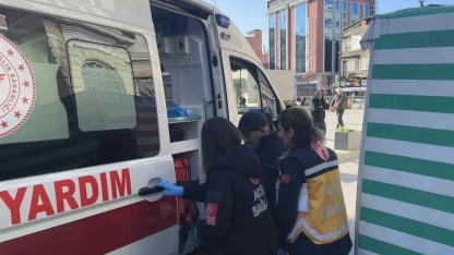 Samsun’da elektrikli motor park halindeki araca çarptı: 1 yaralı