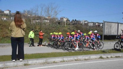 Sinoplu bisikletçilerin şampiyona mesaisi