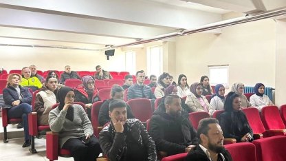 Sinop’ta narkotik ekiplerinden velilere "zehir" eğitimi