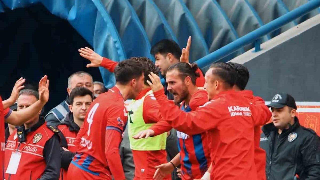 TFF 3. Lig: Karabük İdman Yurdu: 3 - Artvin Hopaspor: 1