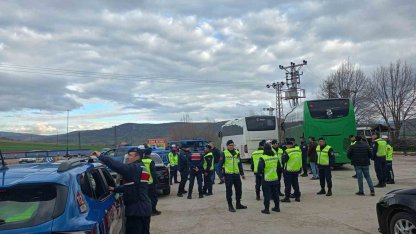 Tokat’taki izinsiz gösteriye geçit verilmedi