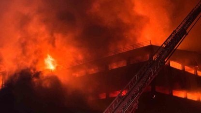 Trabzon’da fındık fabrikasındaki yangına müdahale devam ediyor