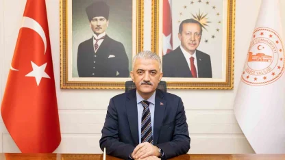 Vali Makas’tan Kadir Gecesi mesajı