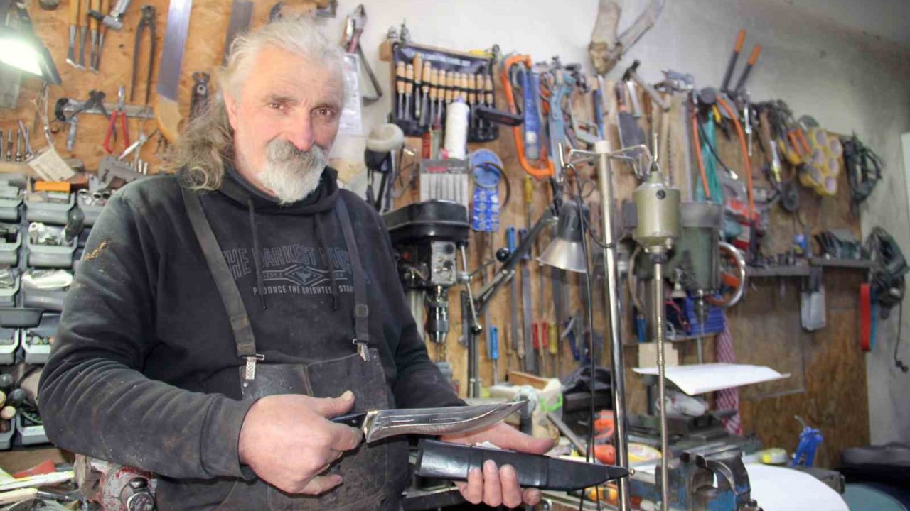 40 yaşında çırak oldu, Giresun’un bıçak mirasını yaşatıyor