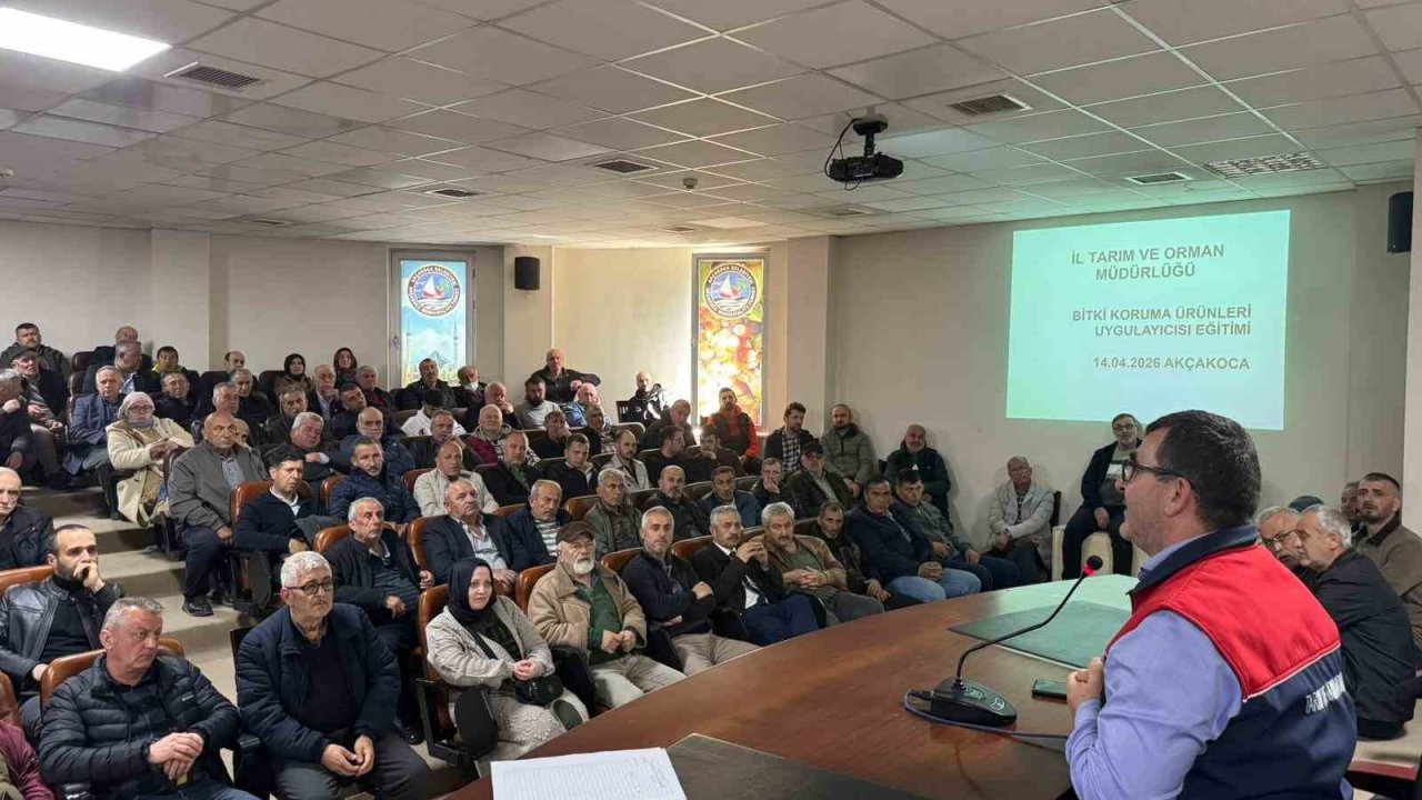 Akçakoca’da üreticilere bitki koruma ve b-reçete eğitimi