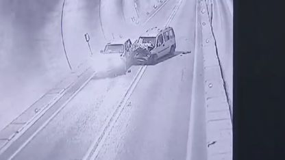 Artvin’de 7 kişinin yaralandığı tünel kazası kamerada