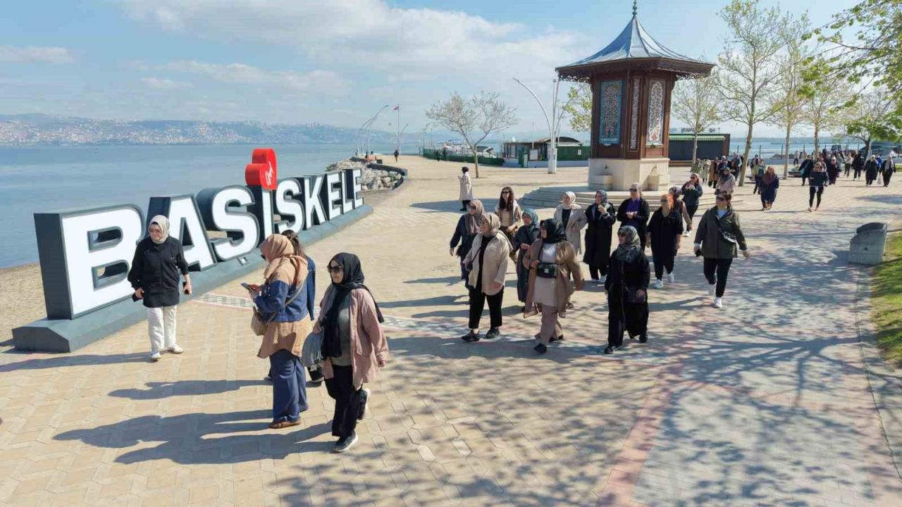 Başiskele’de kadınlar sağlıklı yaşam yürüyüşünde buluştu