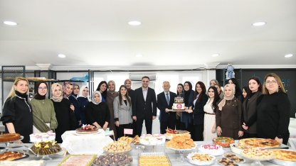 Başiskeleli kadınlar pastacılık sertifikalarını aldı