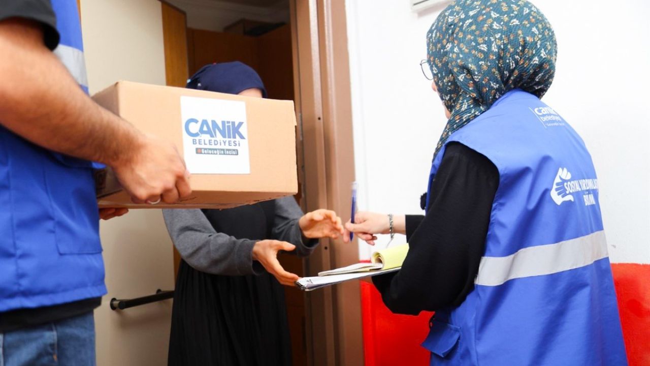 Başkan Sandıkçı: "Canik’te gönüllere ulaşmaya devam ediyoruz"