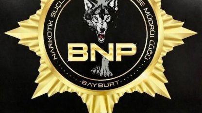 Bayburt’ta alkollü eğlence mekânında satışa hazır uyuşturucu maddeler ele geçirildi