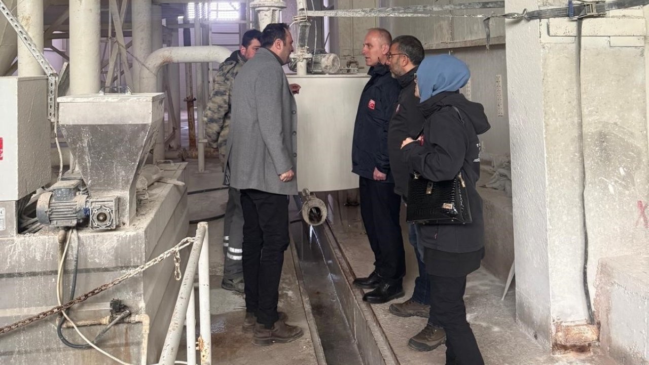 Bayburt’ta doğal taş üretim tesisinde çevre denetimi yapıldı