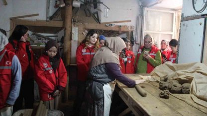 Bayburt’ta gönüllü gençler tarih ve doğayla buluştu