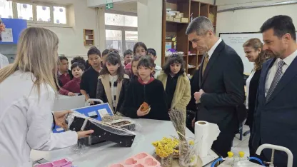 Bolu’da ilkokul öğrencileri atık yağları sabuna dönüştürdü