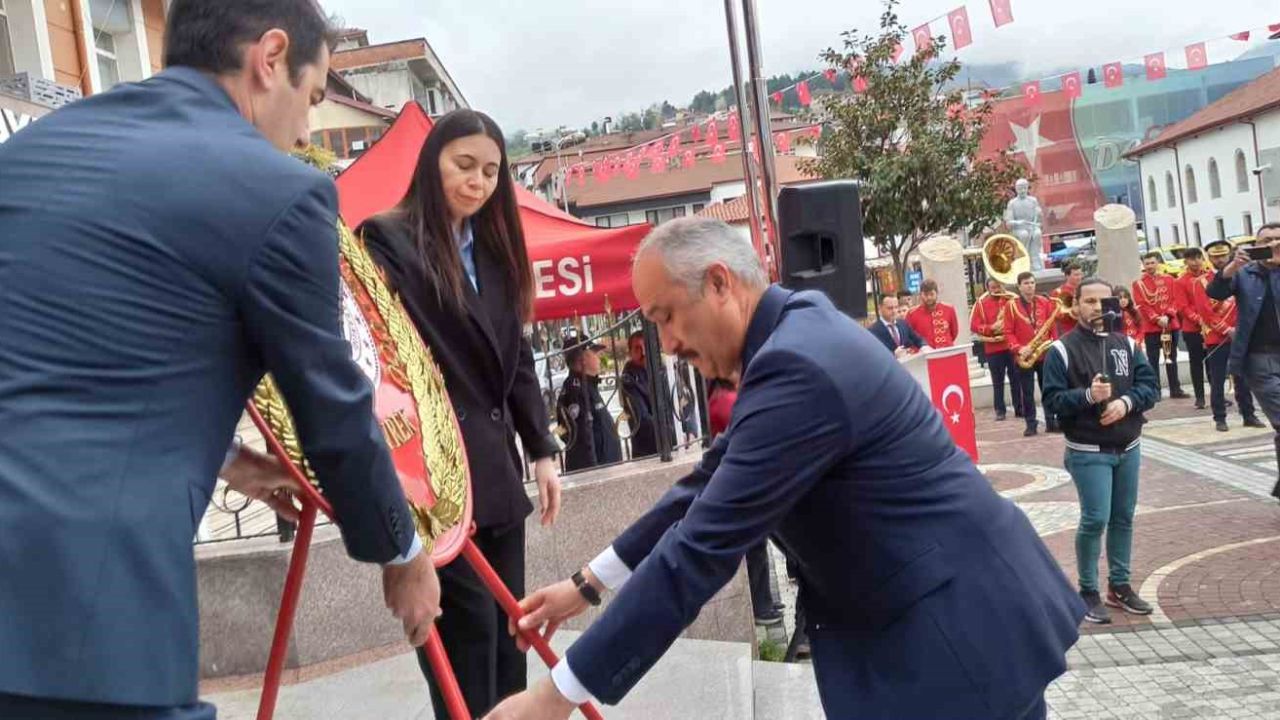 Devrek’te 23 Nisan Çocuk Bayramı sade bir törenle kutlandı