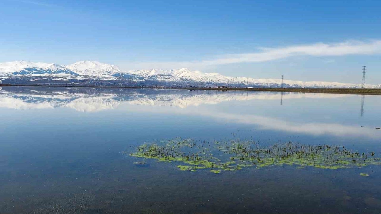 Doğuda hava parçalı ve çok bulutlu