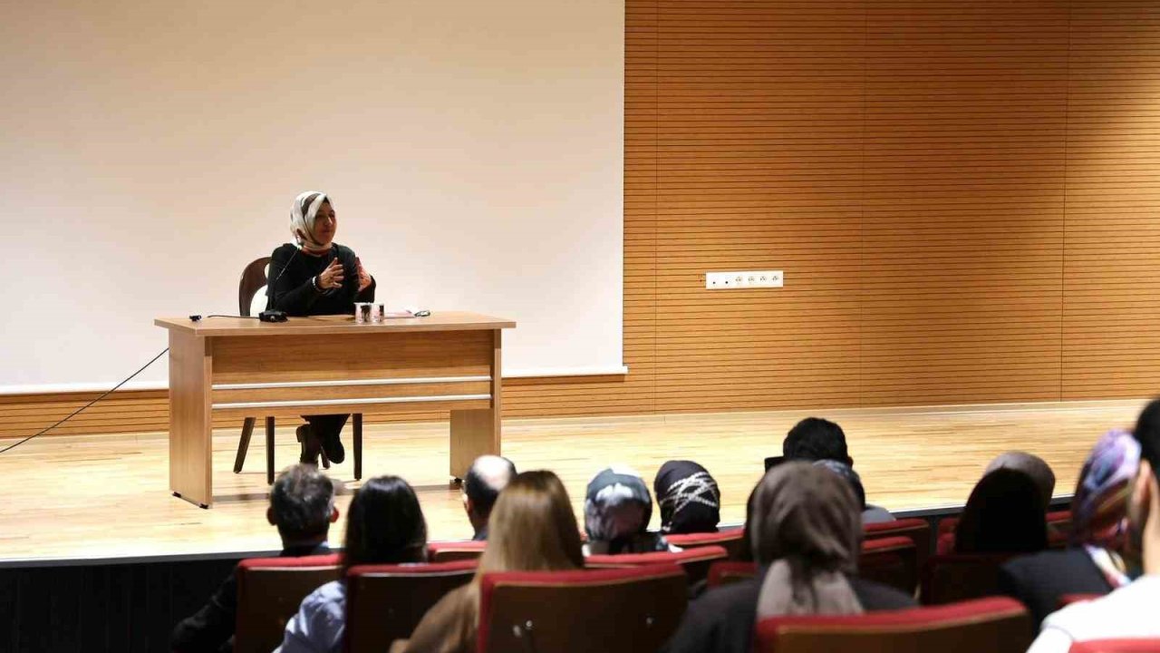 Düzce Üniversitesi’nde Dünya Otizm Farkındalığı