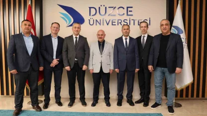 Düzce Üniversitesi’nden öğrencilerin mesleki gelişimine destek