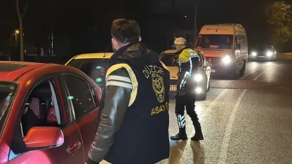 Düzce’de asayiş denetimlerinde yakalanan 58 şüpheliden 22’si tutuklandı