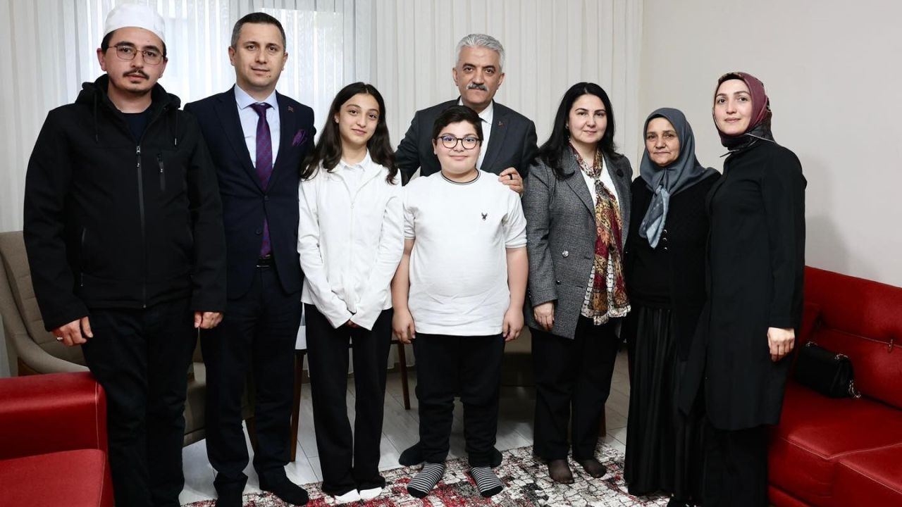 Düzce’de şehit ailesine anlamlı ziyaret