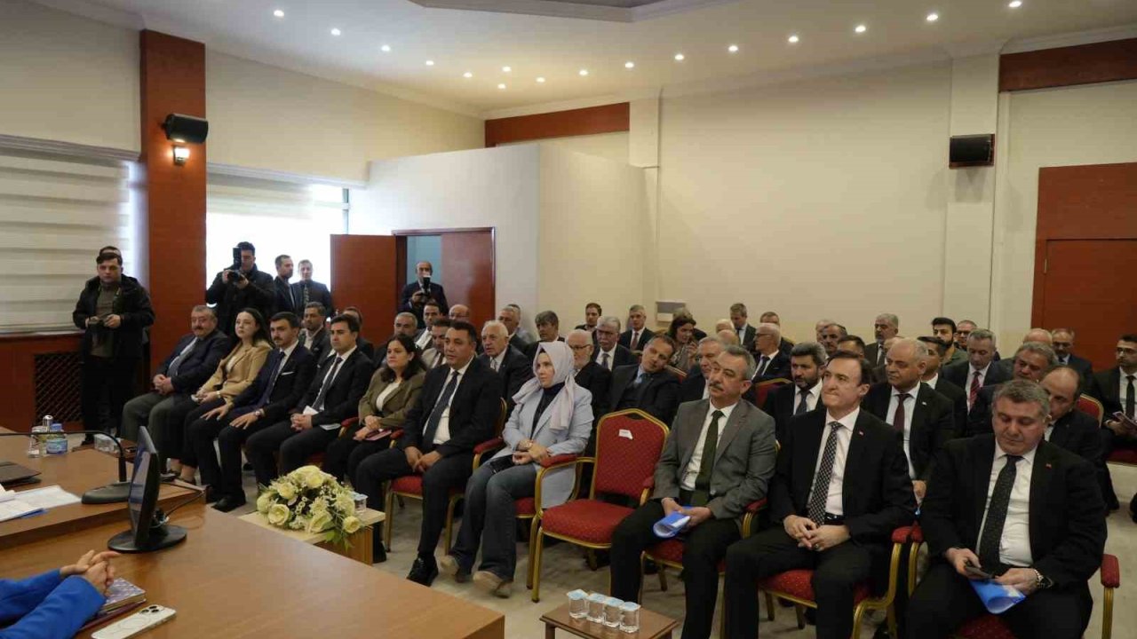 Emekli Tuğgeneral Sipahioğlu: "Kendi silahını üretmeyen güçlü olamaz"