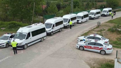 Erbaa’da kurallara uymayanlara servis sürücülerine ceza yağdı