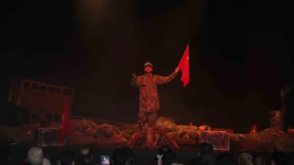 Erzurum’da Çanakkale ruhu sahneye taşındı