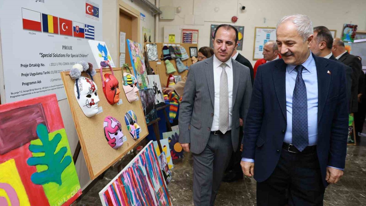 Gebze’de Dünya Otizm Farkındalık Günü dolayısıyla etkinlik düzenlendi