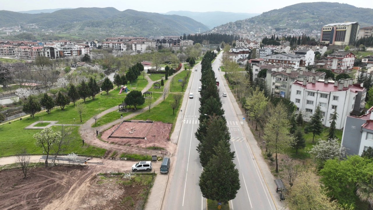 Gölcük’te kadın el emeği satış mağazası için çalışmalar başladı