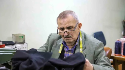 Gümüşhane’nin çınarlarından İlyas Aslan’ın 56 yıllık meslek yolculuğu