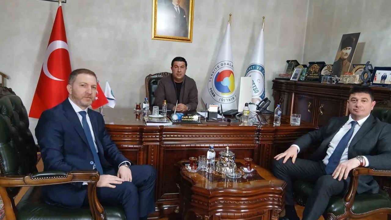 Kars’ta Türkiye-Azerbaycan ekonomik iş birliği masaya yatırıldı