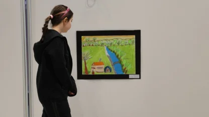 Kartepe’de öğrencilerin 23 Nisan temalı eserleri sergileniyor