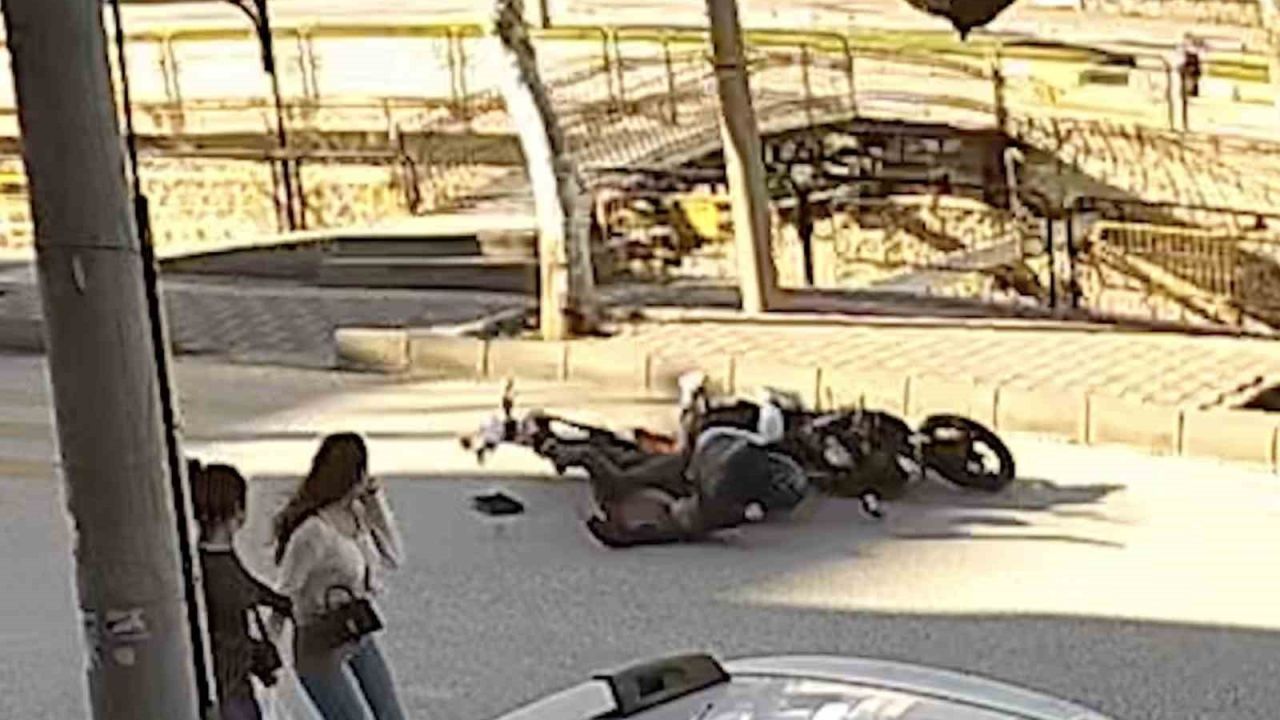 Kastamonu’da motosiklet ile scooter çarpıştı: 9 yaşındaki çocuk ağır yaralandı