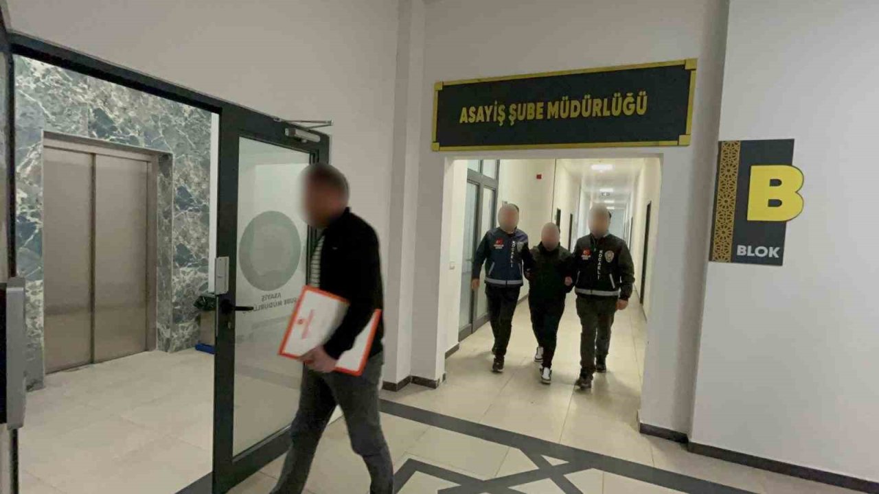 Kocaeli’de çaldığı araçla Manisa’ya kaçıp sahte kimlikle otelde konakladı