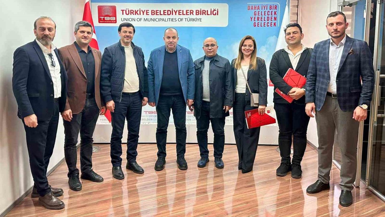 Körfez Belediyesi’nin projeleri Türkiye’ye örnek oldu